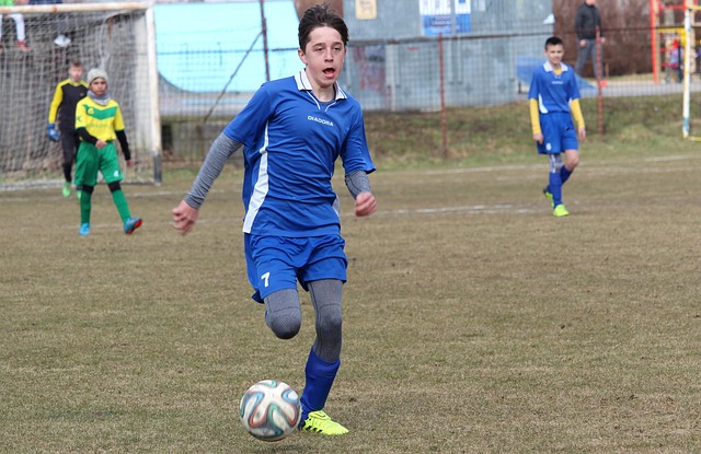 相对较慢 相对较慢